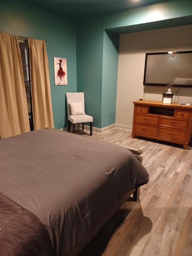 Natchez Manor Bed & Breakfast Bagian luar foto