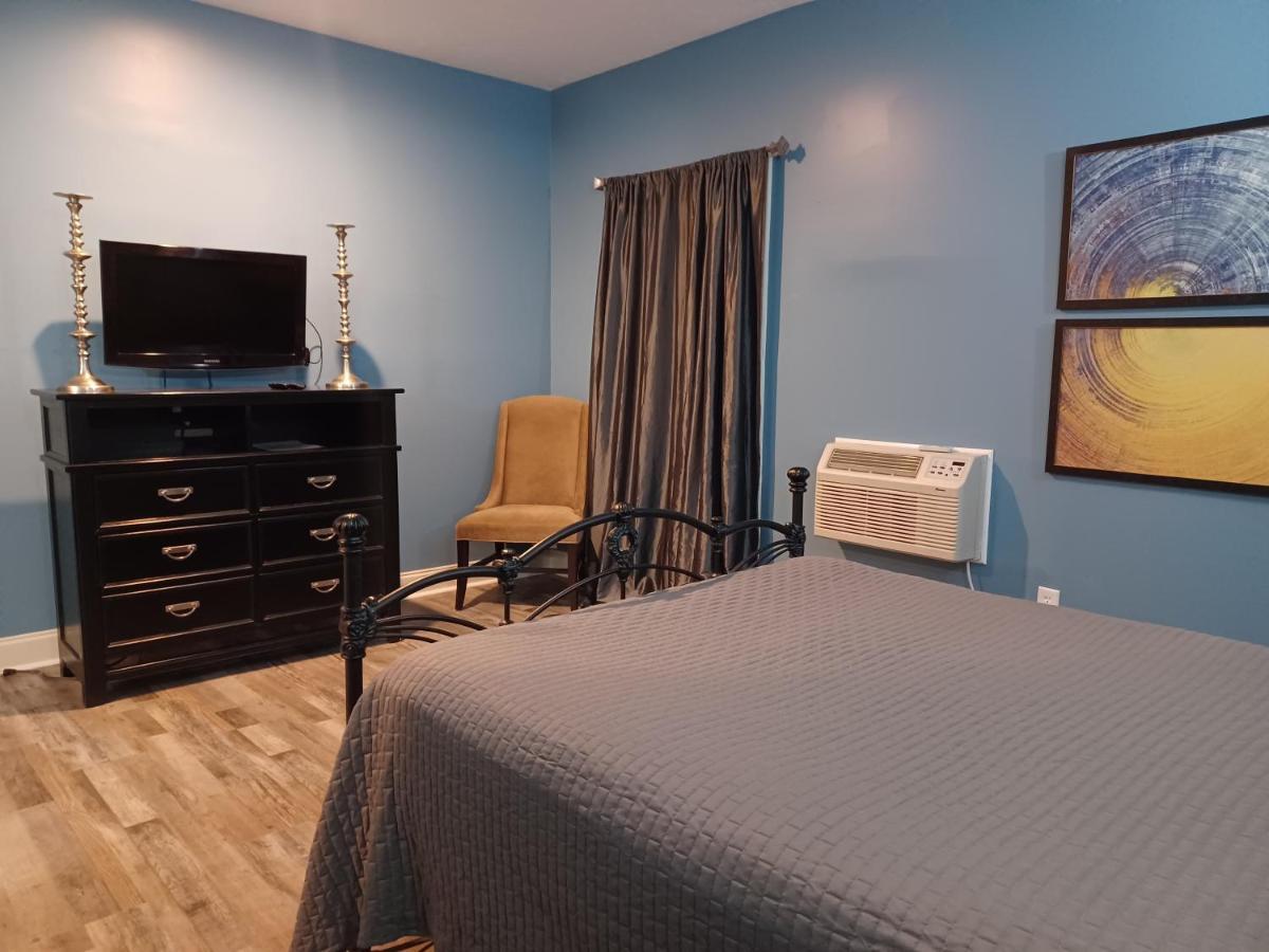Natchez Manor Bed & Breakfast Bagian luar foto