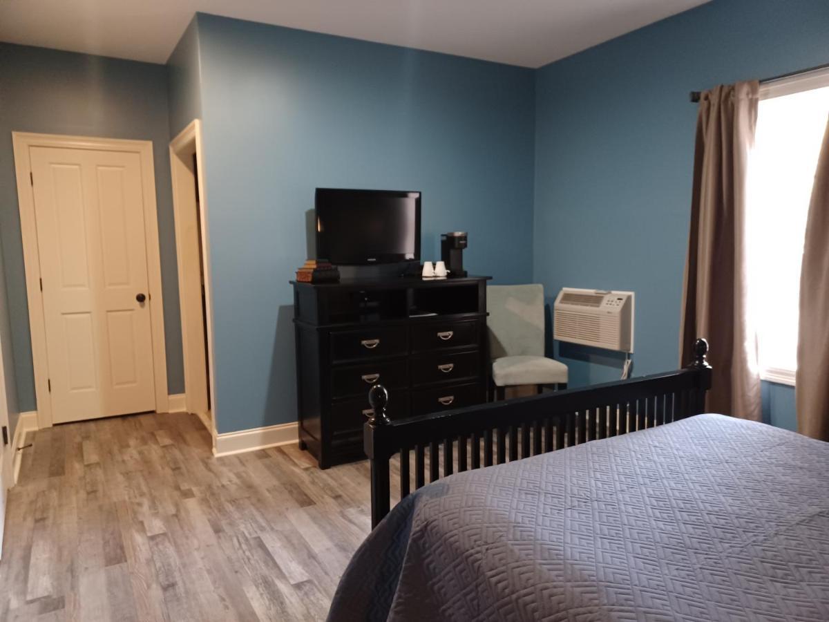 Natchez Manor Bed & Breakfast Bagian luar foto