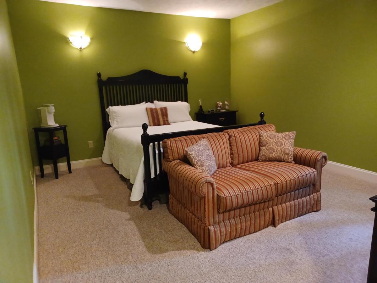 Natchez Manor Bed & Breakfast Bagian luar foto