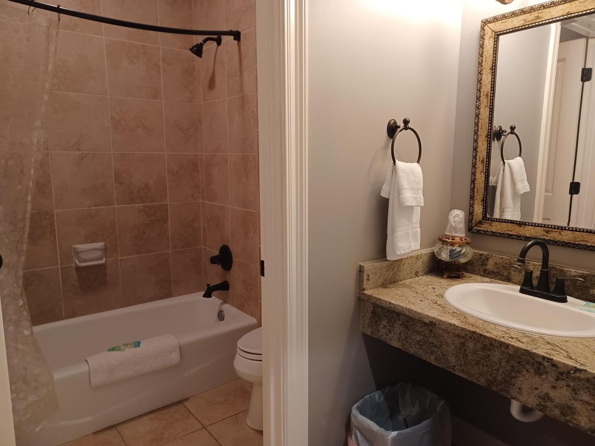 Natchez Manor Bed & Breakfast Bagian luar foto
